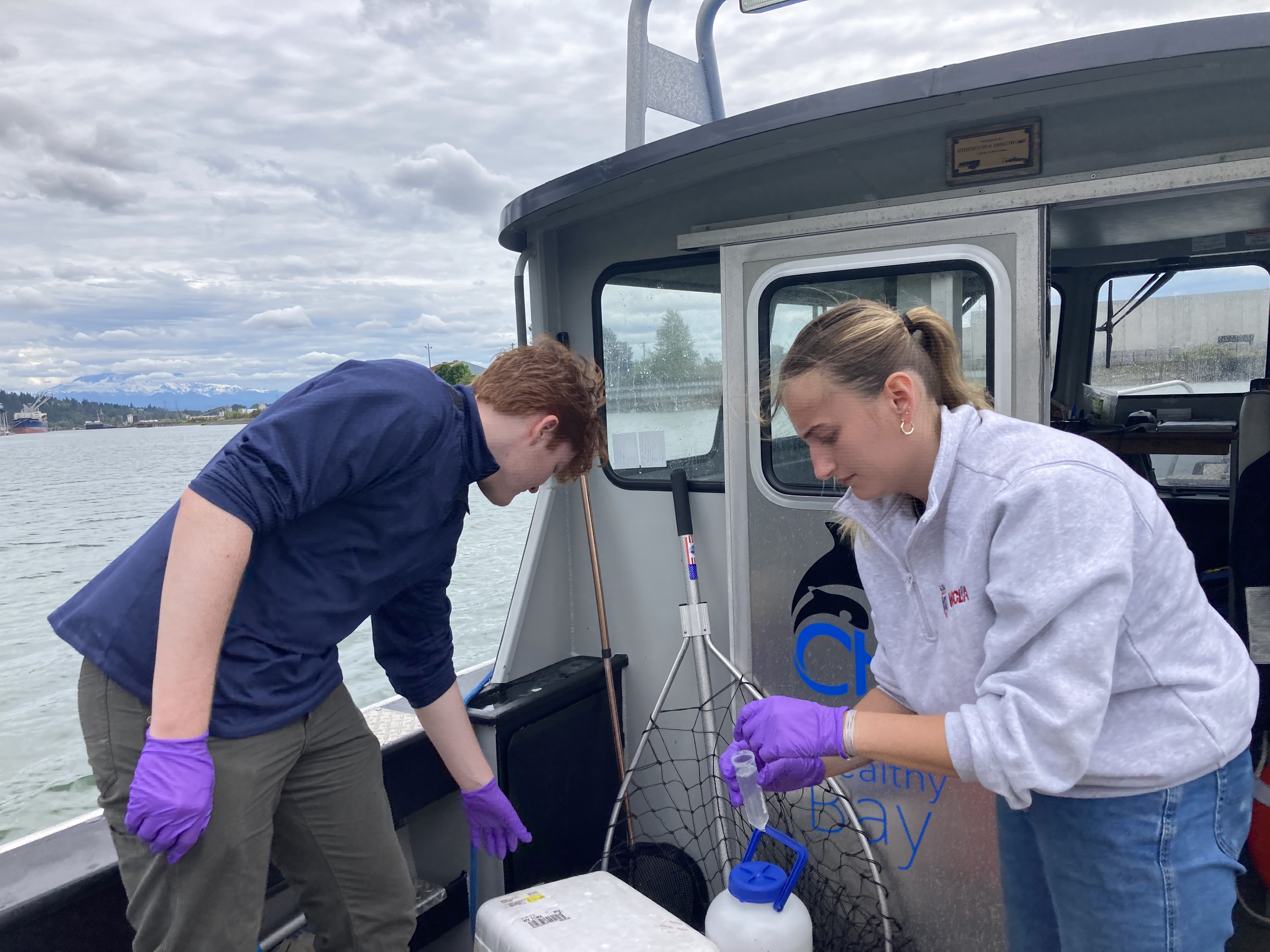 Sampling with Communities for a Healthy Bay